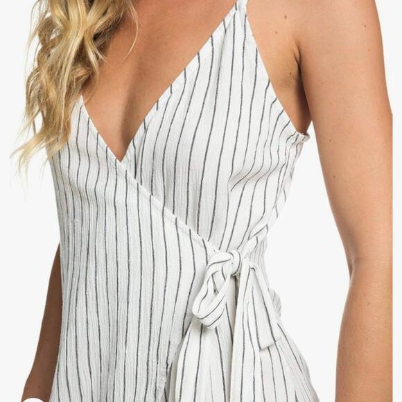 Roxy Women's Intense Sunrise Faux Wrap Romper Medium White Stripe - Picture 4 of 16